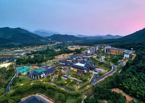 遠離城市喧囂，到江南的山水田園間遇見清新生活