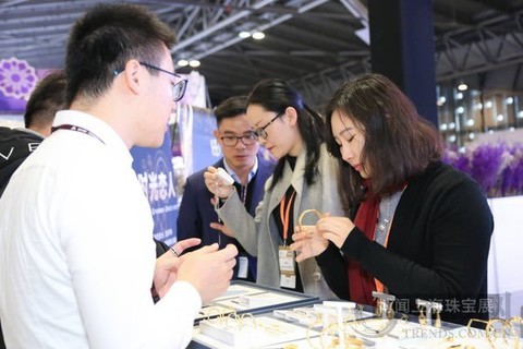 上海珠寶展時(shí)尚升級 打造行業(yè)交流平臺 
