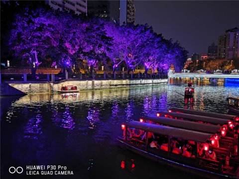 再現“門泊東吳萬里船”盛景 華為P30系列定格天府新夜景
