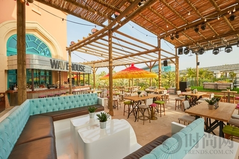 暢想夏日，打卡迪拜亞特蘭蒂斯酒店終極娛樂(lè)圣地Wavehouse