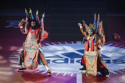 阿迪達斯夏練國度二站告捷，哈登點燃創造者之夜