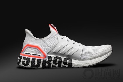 阿迪達斯攜手大衛-貝克漢姆聯合推出ULTRABOOST 19 DB99跑鞋