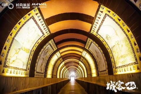 重慶究竟有多魔幻？奧運冠軍幫你探了個路