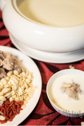 希冀美好生活，不負人間美味！希爾頓旗下近60家酒店推出外賣服務，助食客安心暢享星級美味！