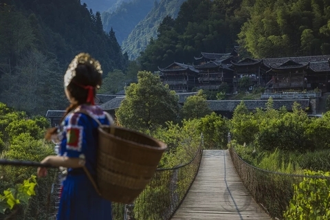 穿行北纬三十度的人间秘境，揭开土司王国的神秘面纱