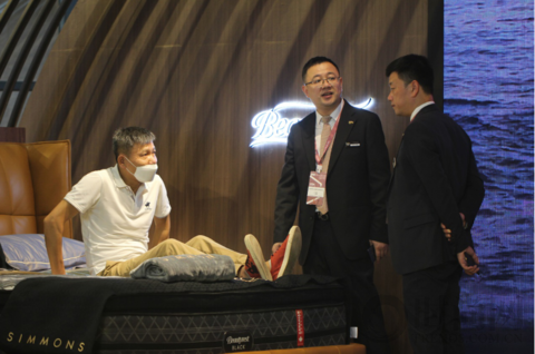 Simmons席梦思亮相中国上海国际家具博览会，多款新品打造高品质睡眠