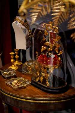 北京侬好｜这个冬天三里屯最美的一抹红，是musevie北京店