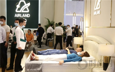 雅蘭深圳展：科技賦能睡眠，國潮引領時尚