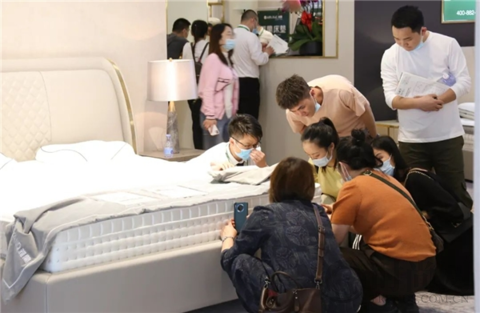 雅蘭深圳展：科技賦能睡眠，國潮引領時尚