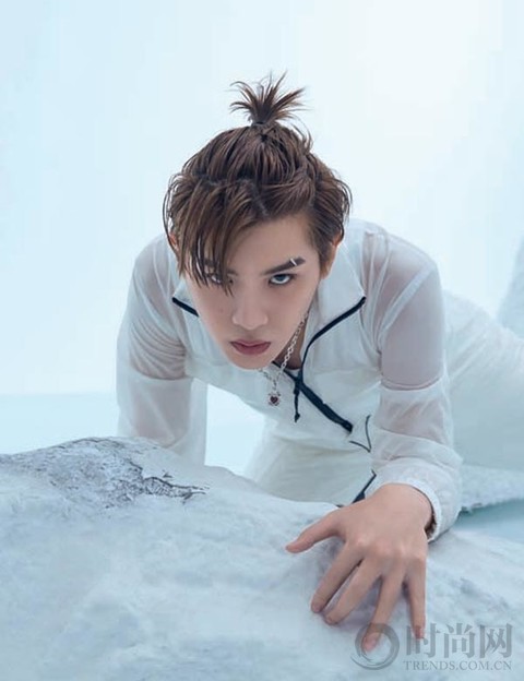 黄明昊 | 十九岁 不设限