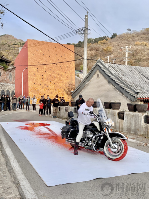 瓦美術(shù)館藝術(shù)首展“局部城市”隆重揭幕