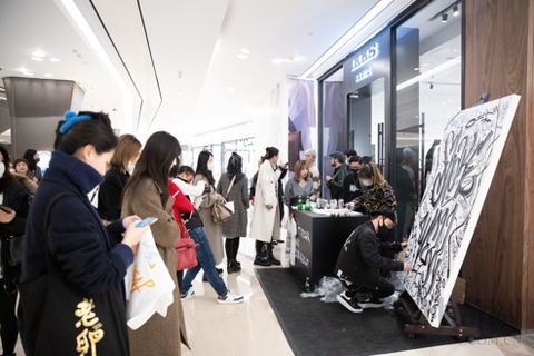 IKKS Paris中国首家店铺于上海港汇恒隆盛大开幕