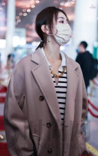 Max Mara全新演绎经典大衣，限时“糖果工厂”在北京SKP-S商场开幕
