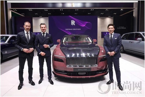 勞斯萊斯“閃靈”中國首秀  聯(lián)袂BESPOKE高級定制杰作晶耀2023上海國際車展