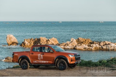 D-MAX V-CROSS全新上市，引領高端皮卡新標桿