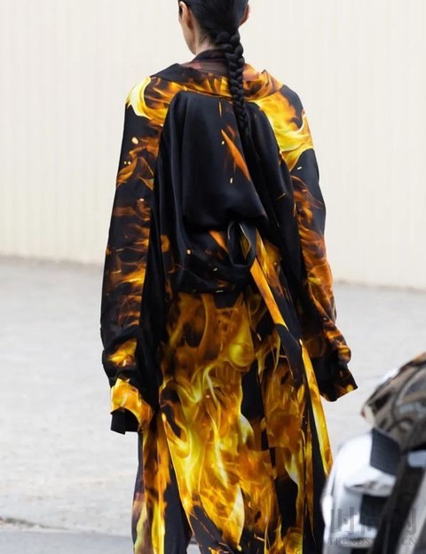  Suzi de Givenchy：燃烧的自由
