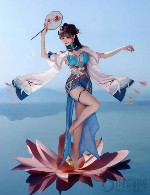 紫颜：穿越唐诗宋词，轻盈起舞